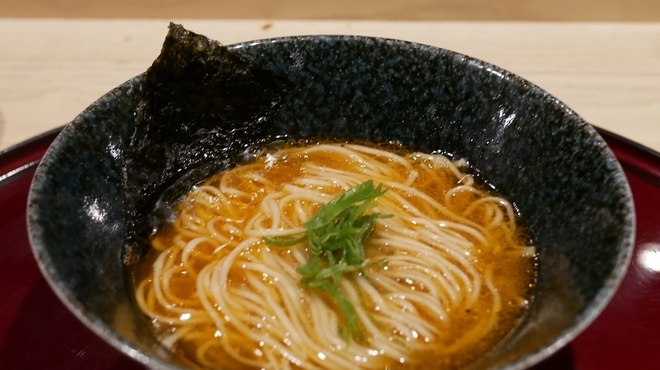 1000 - メイン写真: