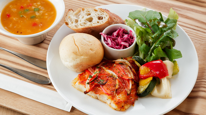 Metro KITCHEN - 料理写真:ランチメニューB。　大阪公立大学監修のからだよろこぶランチメニューです。