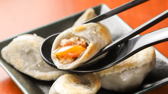 PAIRON - メイン写真:黒龍餃子