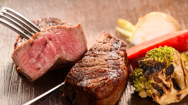 AKARENGA STEAK HOUSE - メイン写真: