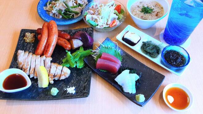島とうふ 春おばぁ食堂 - メイン写真: