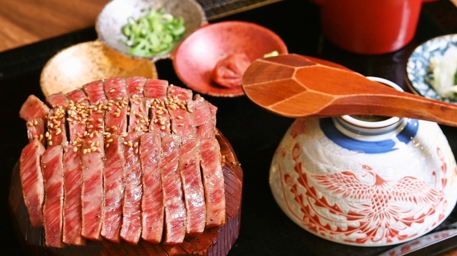 肉究亭 - メイン写真: