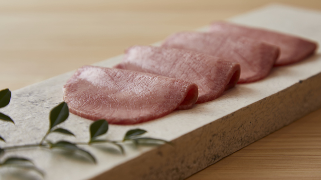 炭火割烹 牛月 - メイン写真: