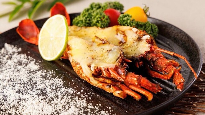 魚と肉 伊勢屋 - メイン写真: