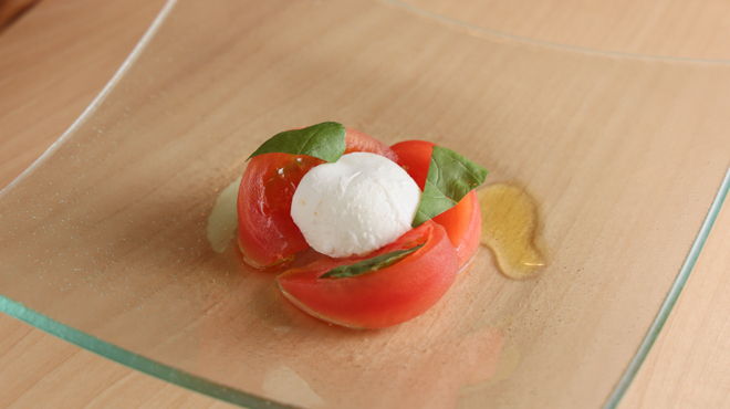 銀座 TORIYA PREMIUM - メイン写真:カプレーゼ