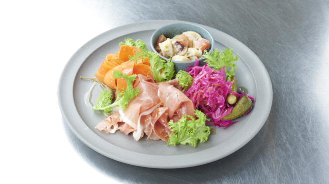 French Wine Bar UN - メイン写真: