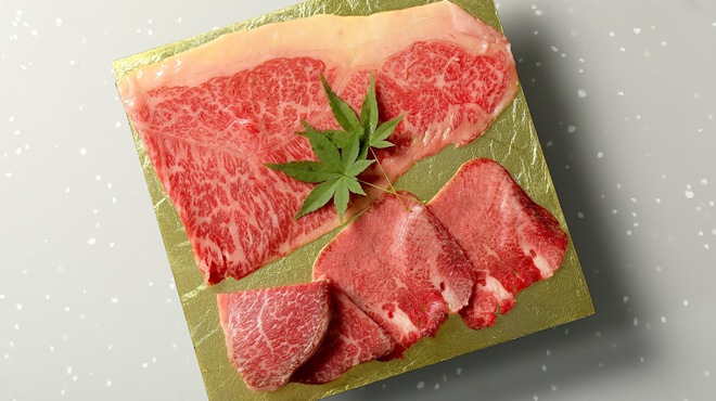 肉割烹 重㐂 - メイン写真: