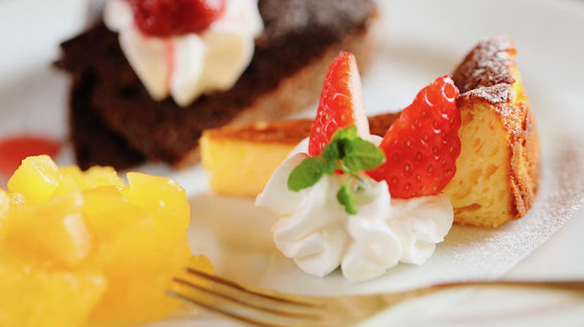 ナチュラルビュッフェ ユコーネ - メイン写真: