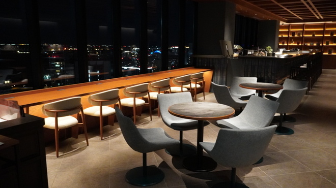 skylounge cafe&bar mequ - メイン写真: