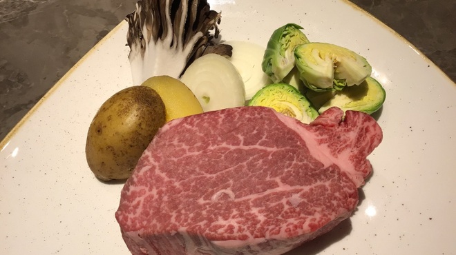 Steak Lys - メイン写真: