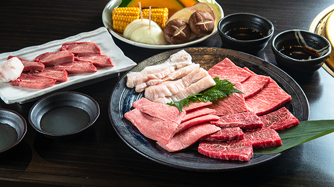 焼肉　萬輝 - メイン写真:特上セット