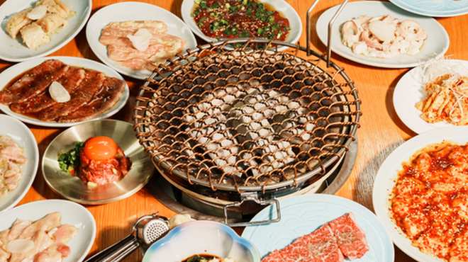 炭火焼肉･ホルモン モツの天満屋 - メイン写真: