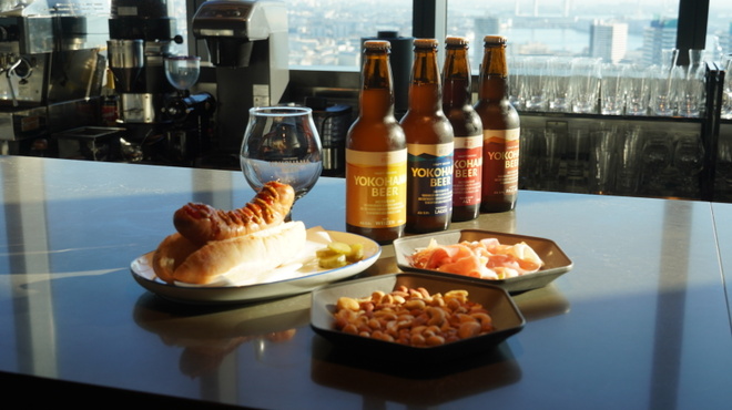 skylounge cafe&bar mequ - メイン写真: