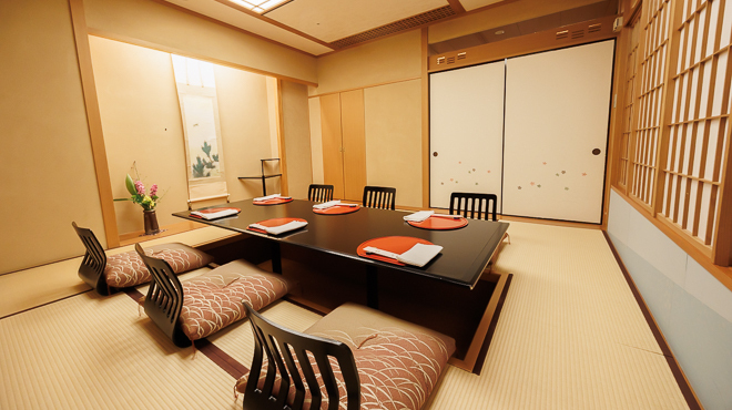 名古屋 なだ万 - メイン写真:お座敷　梅の間