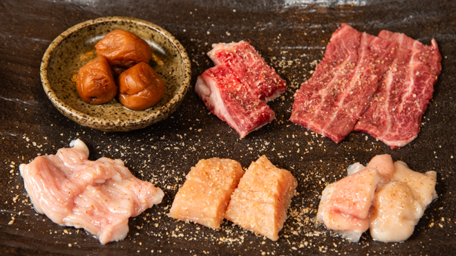 焼肉 三日月 - メイン写真: