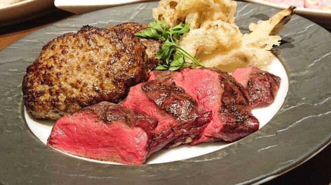 和牛ハンバーグ&ステーキ 肉屋 格之進 F - メイン写真: