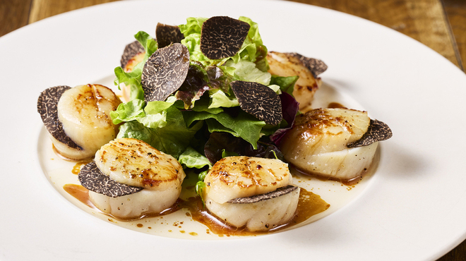 Bistro Buzz - メイン写真: