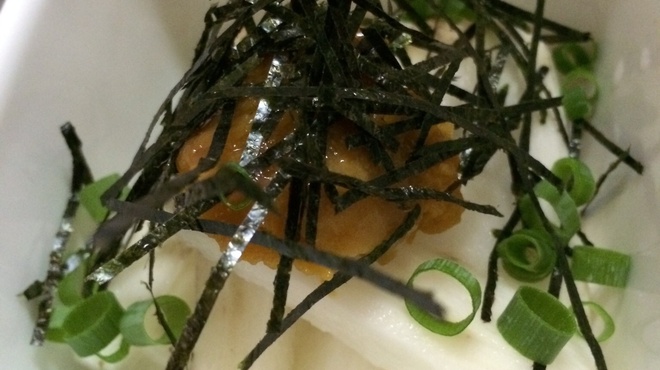 焼鶏処 ゑぼし - 料理写真:尻屋産。塩ウニのせ長芋