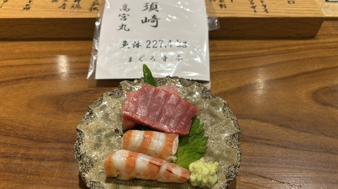 和食渡辺 - 料理写真:マグロと車海老の造り