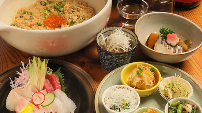 Seafood Washoku Naruki