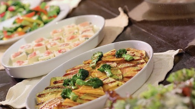 ナチュラルビュッフェ ユコーネ - メイン写真: