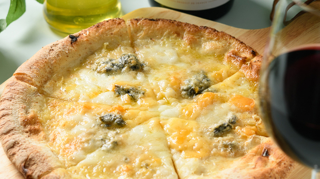 ワインとチーズと旨い肴のBAR à VIN 徳蔵 - メイン写真: