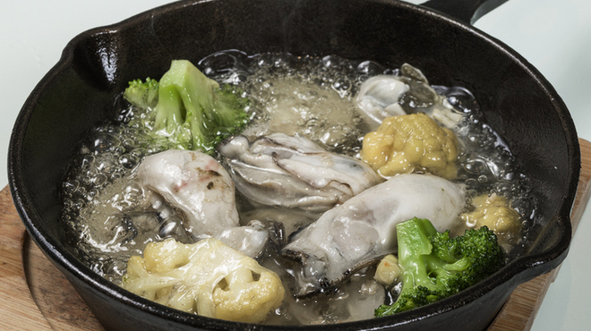 ワインとチーズと旨い肴のBAR à VIN 徳蔵 - メイン写真: