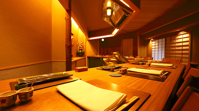 北新地 天ぷら 拾幸 - メイン写真:カウンター