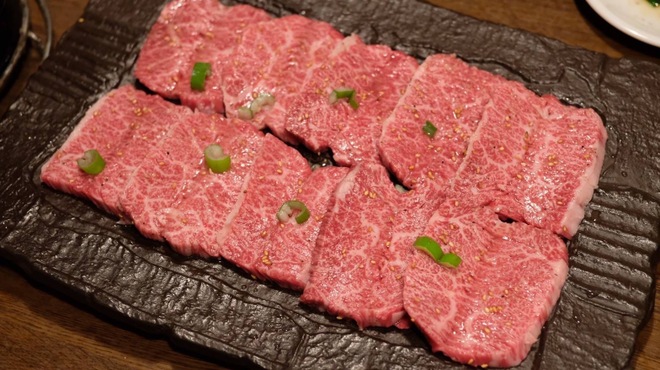 炭火焼肉 だいじゅん - メイン写真: