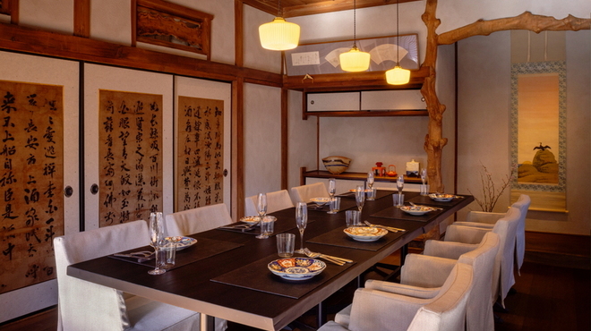 restaurant 母屋 - 内観写真:客席