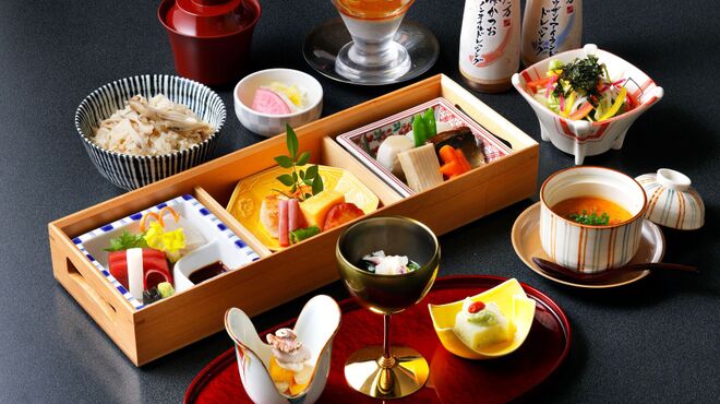 札幌 なだ万雅殿 - メイン写真: