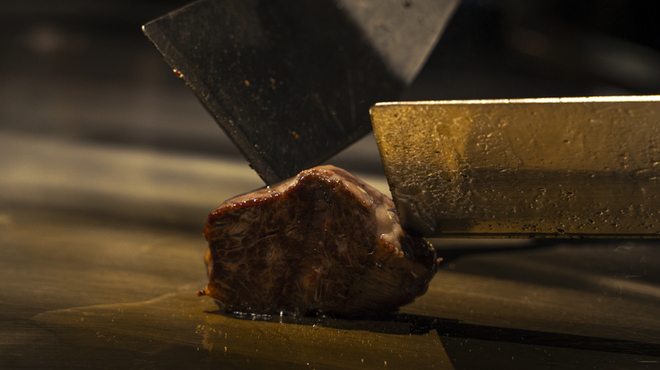 八重山石垣牧場直送 TEPPANSTEAK くろうし - メイン写真: