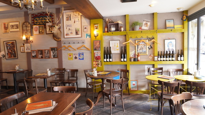 マンデイオフ - メイン写真: