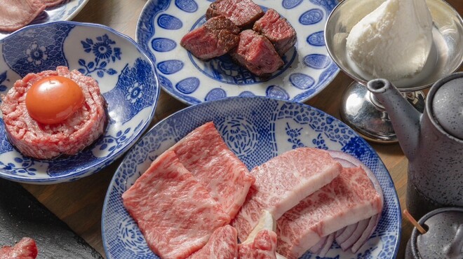 焼肉上畜 - メイン写真: