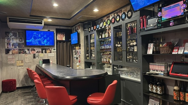 昭和歌謡BAR ザベストテン - メイン写真: