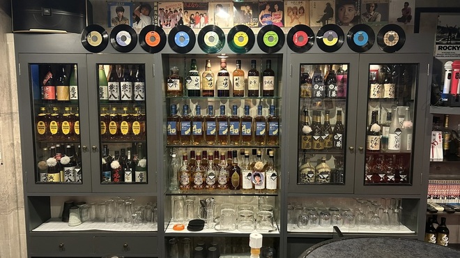 昭和歌謡BAR ザベストテン - メイン写真: