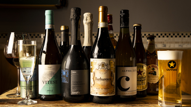 BASE ITALIA BOCCO - メイン写真:アルコールの集合