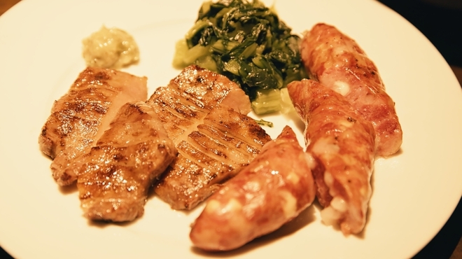 牛タン焼専門店 ヨコマサ - メイン写真: