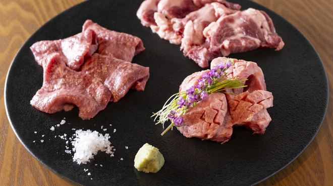 焼肉ホルモンブンゴ - メイン写真: