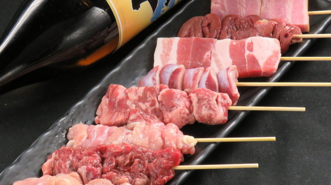 天神肉酒場 よいしょ！ - メイン写真: