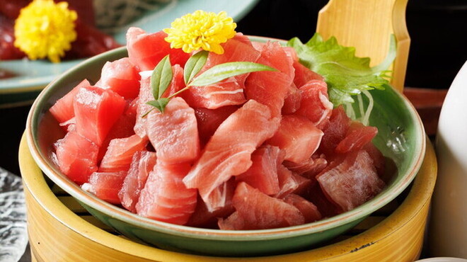 日本酒と個室居酒屋 まぐろ奉行とかに代官 - メイン写真: