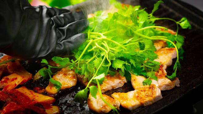 とん豚テジ - メイン写真: