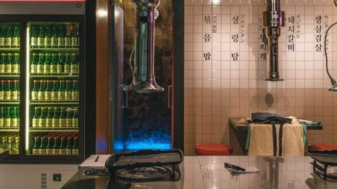 サムギョプサルと韓国屋台ベジテジや - メイン写真: