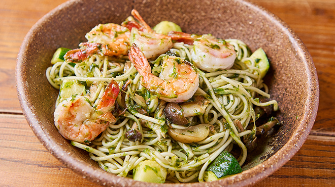 酒と肴 vin酌 - メイン写真:半田素麺で海老のあおさバターパスタ