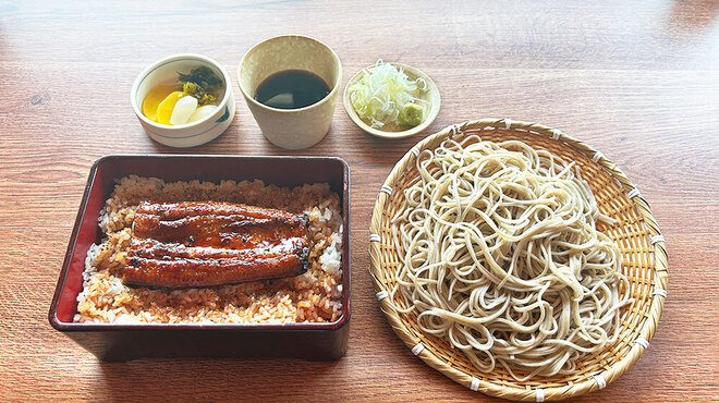 手打ちそば そばしき - メイン写真: