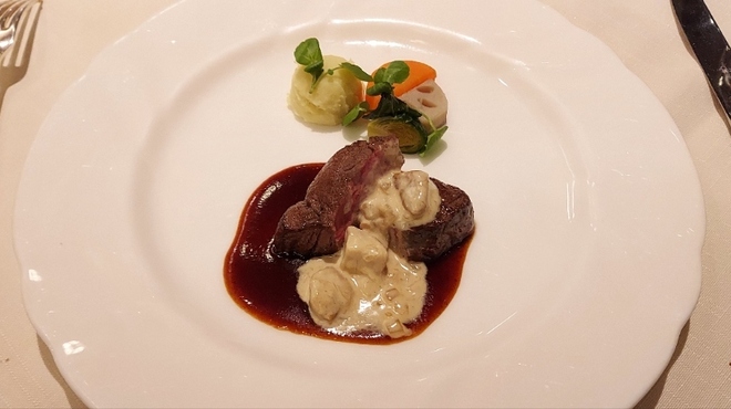 メインダイニングルーム 三笠 - 料理写真: