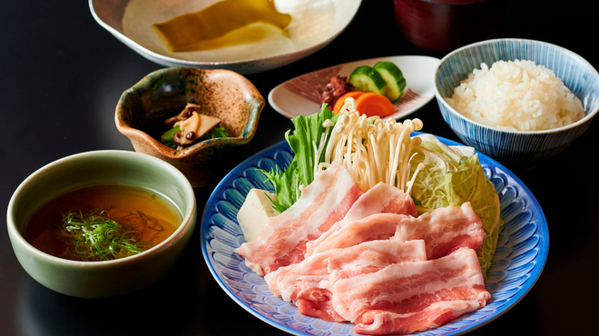 ごまいち - メイン写真: