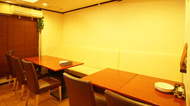 OSTERIA AL BUCO - メイン写真: