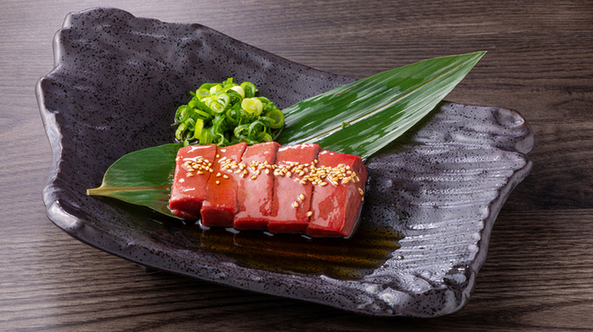 精肉卸問屋直営焼肉店 牛次郎 - メイン写真: