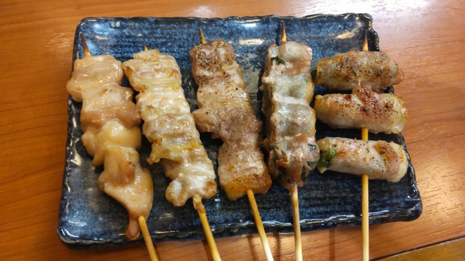 焼きとり おでん 富まる - メイン写真: